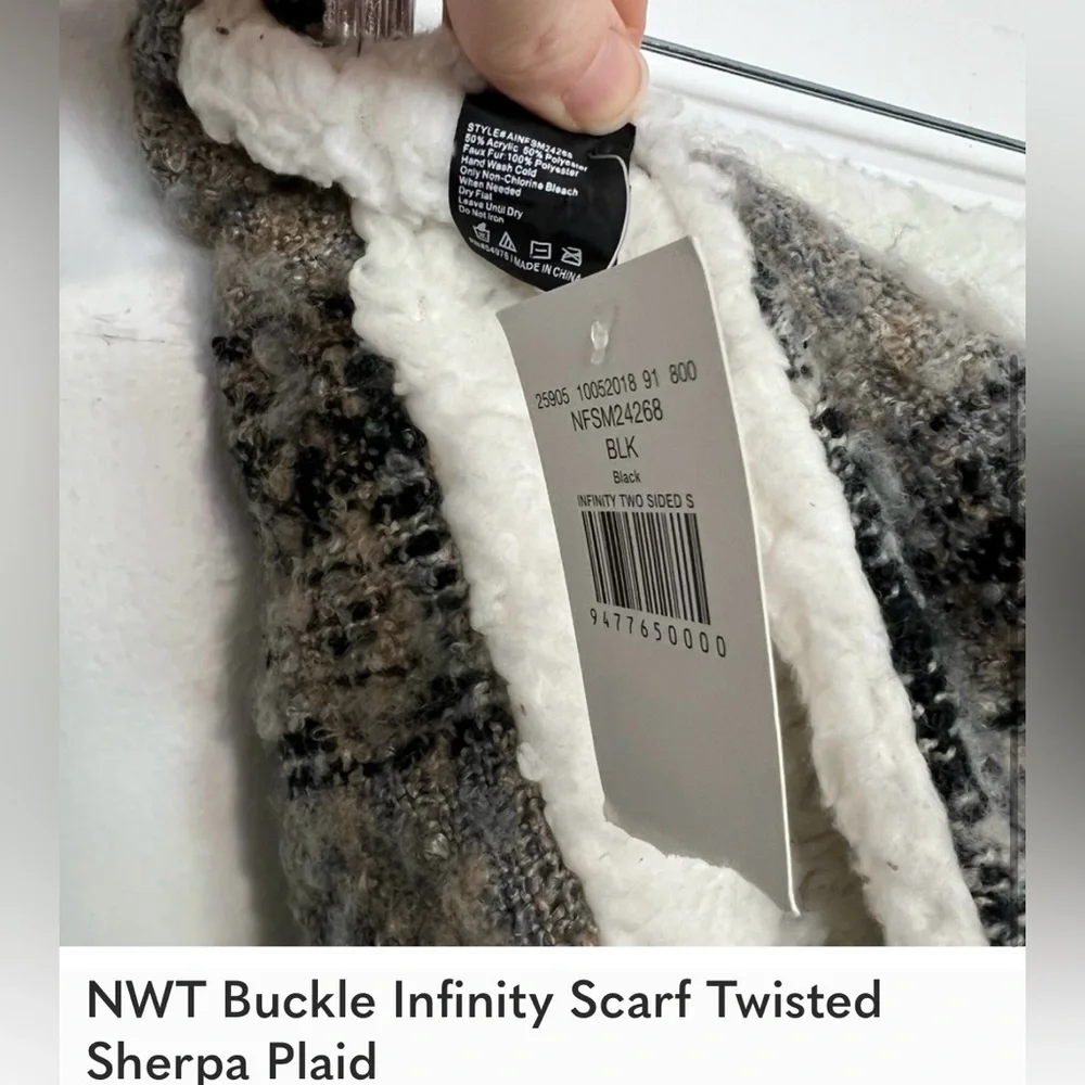 Infinity Scarf - Picture 2 of 2